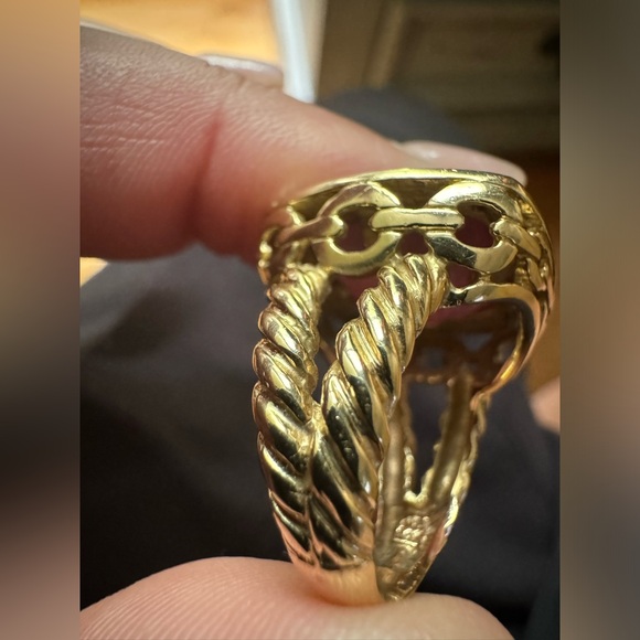 14k Gold large Statement ring - Picture 4 of 6